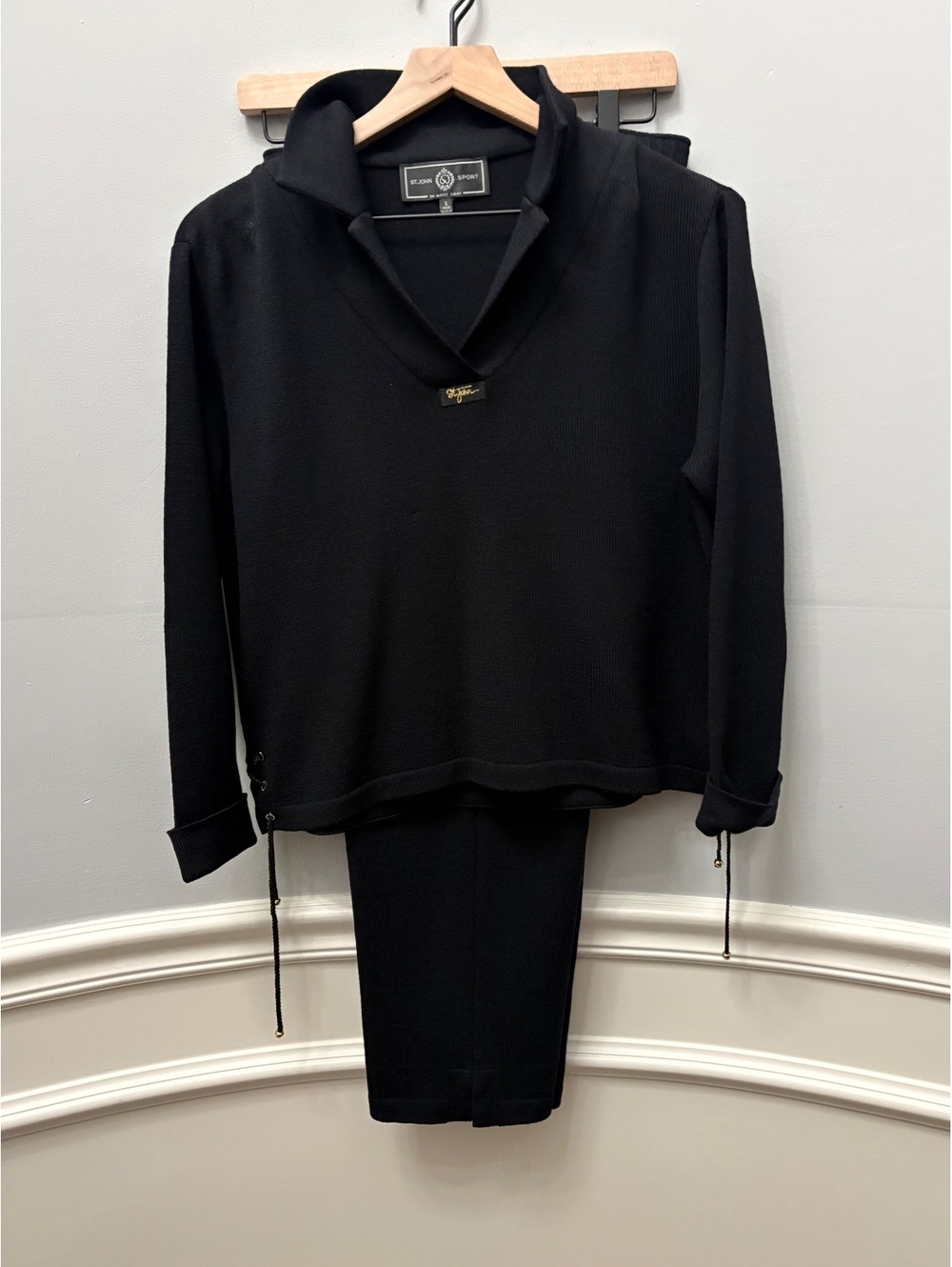 St. John Sport by Marie Gray Santana Knit Pullover Sweater & Pants Set Black S